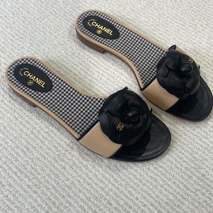 Chanel Camellia Sandals Slides NEW size 39